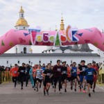 В тобольском полумарафоне приняли участие бегуны со всей России. Фото